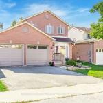 99 CARDINAL Street, Barrie, ON L4M 6G1