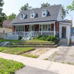 8 Dufferin Street, Barrie, ON L4N 2J7