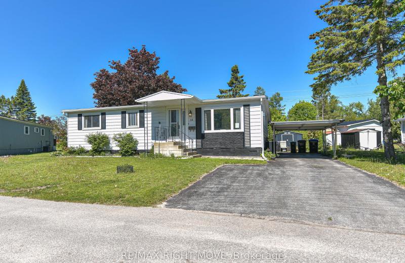 14 Muir Drive, Oro-Medonte, ON L3V 0P9