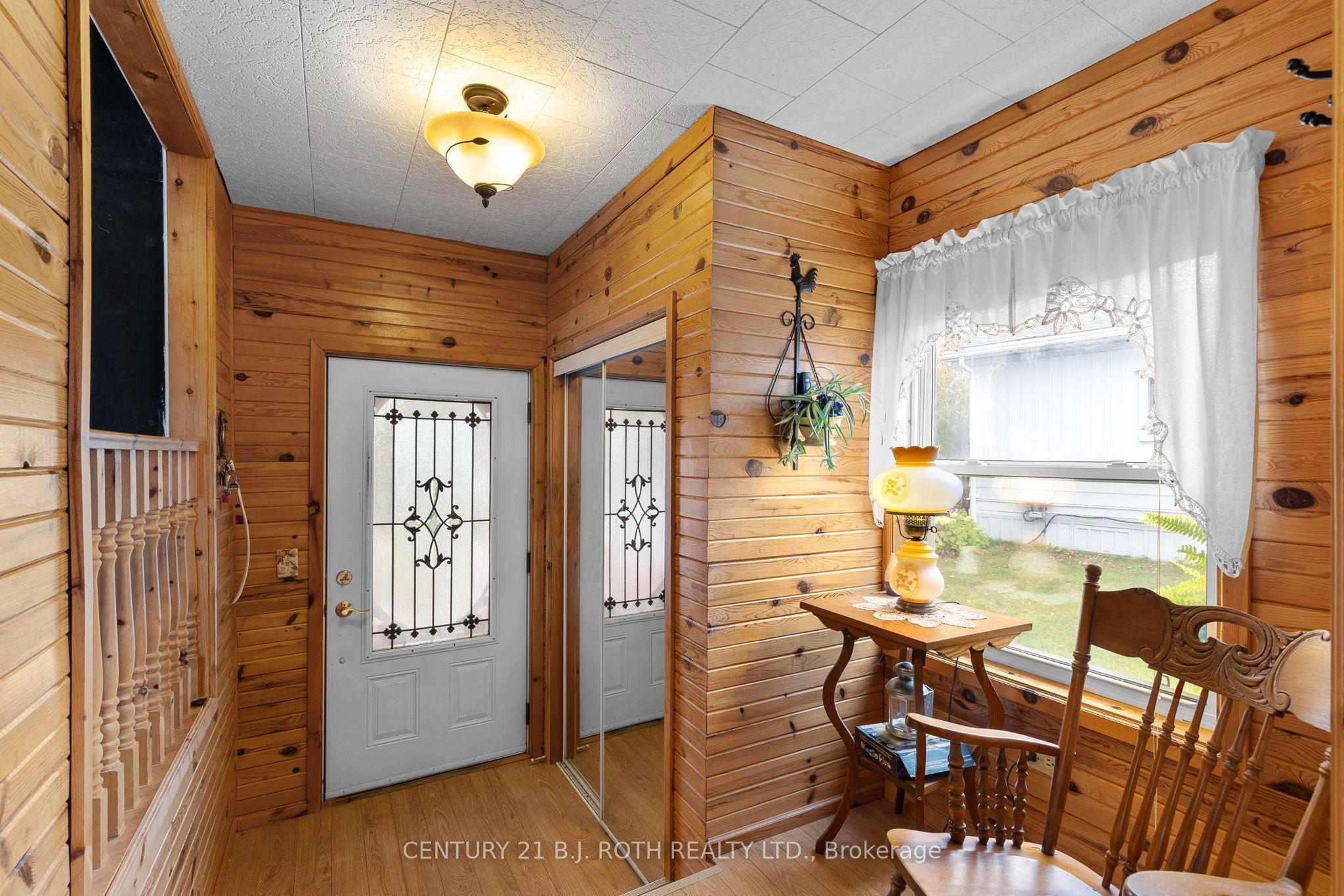 38 Cameron Drive, Oro-Medonte, ON L0L 1T0