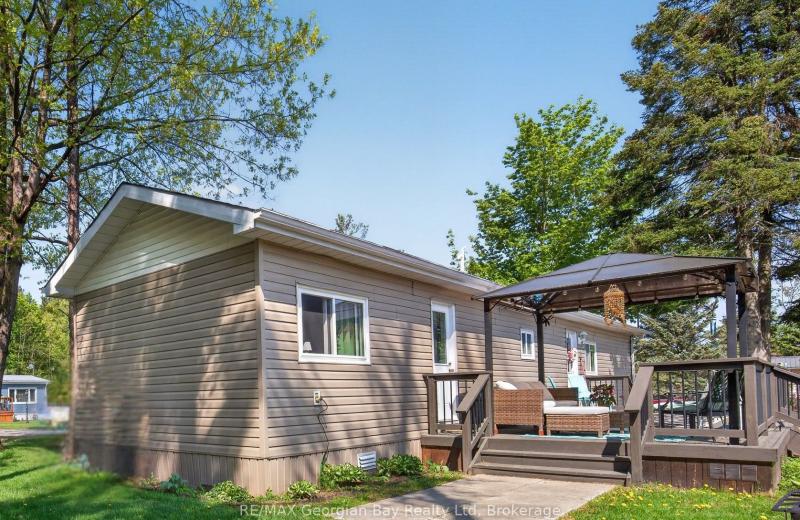 5263 Elliott Side Road 81, Tay, ON L4R 4K3