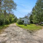 9031 Beachwood Road, Wasaga Beach, ON L9Z 2X9