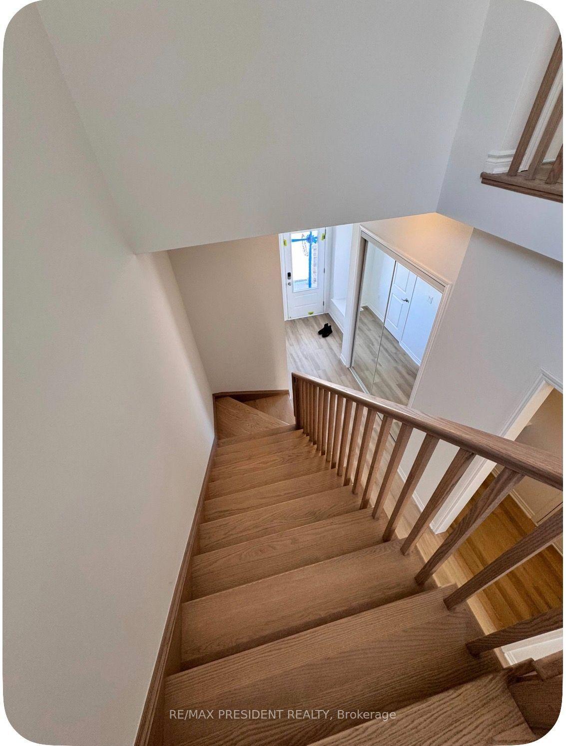 57 Lower Street, Barrie, ON L9J 1B3