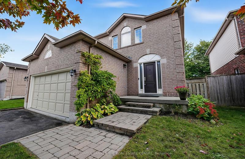 184 Brucker Road, Barrie, ON L4N 8R9