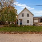 44 Peel Street, Penetanguishene, ON L9M 1B7