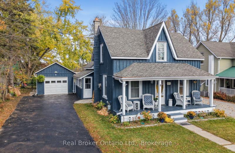 8 Albert Street E, Springwater, ON L0L 1V0