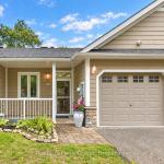 37 Riverwalk Drive, Severn, ON L0K 1E0