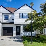 161 Vacation Inn Drive, Collingwood, ON L9Y 5G4
