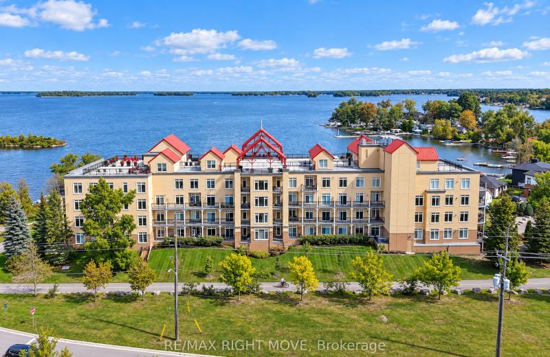 140 Cedar Island Road 105, Orillia, ON L3V 1T1
