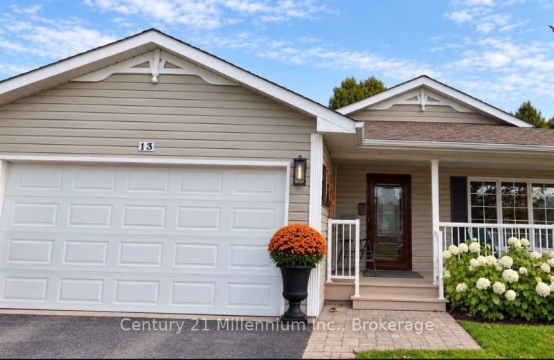 13 Virginia Avenue, Wasaga Beach, ON L9Z 3A8