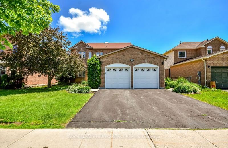 51 Cartwright Drive, Barrie, ON L4M 6G3