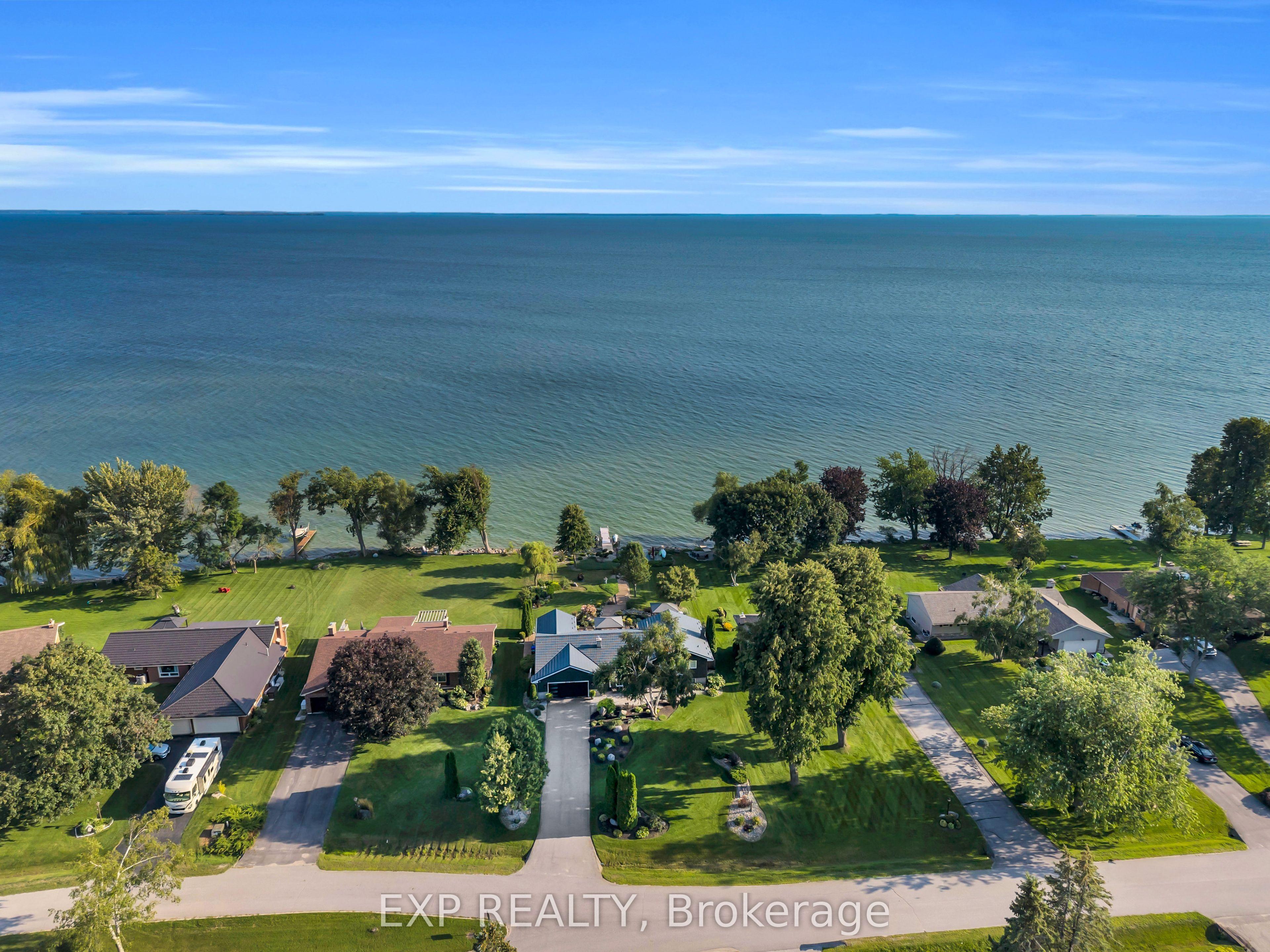 15 Park Lane, Ramara, ON L0K 1B0