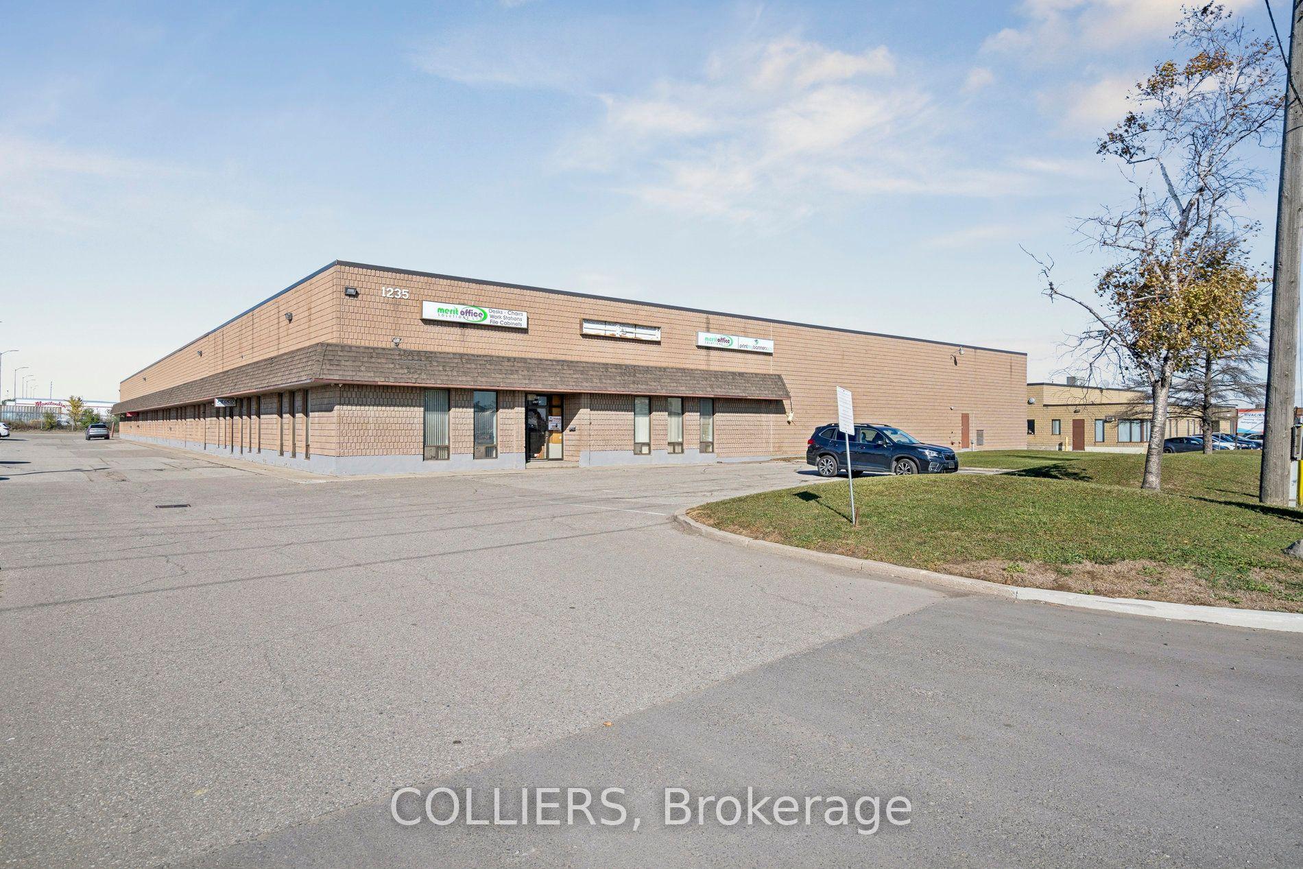 1235 Shawson Drive 11B, Mississauga, ON L4W 1C4