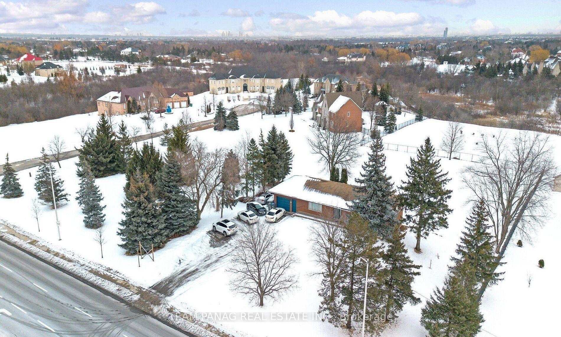 3821 Countryside Drive, Brampton, ON L6P 0T5