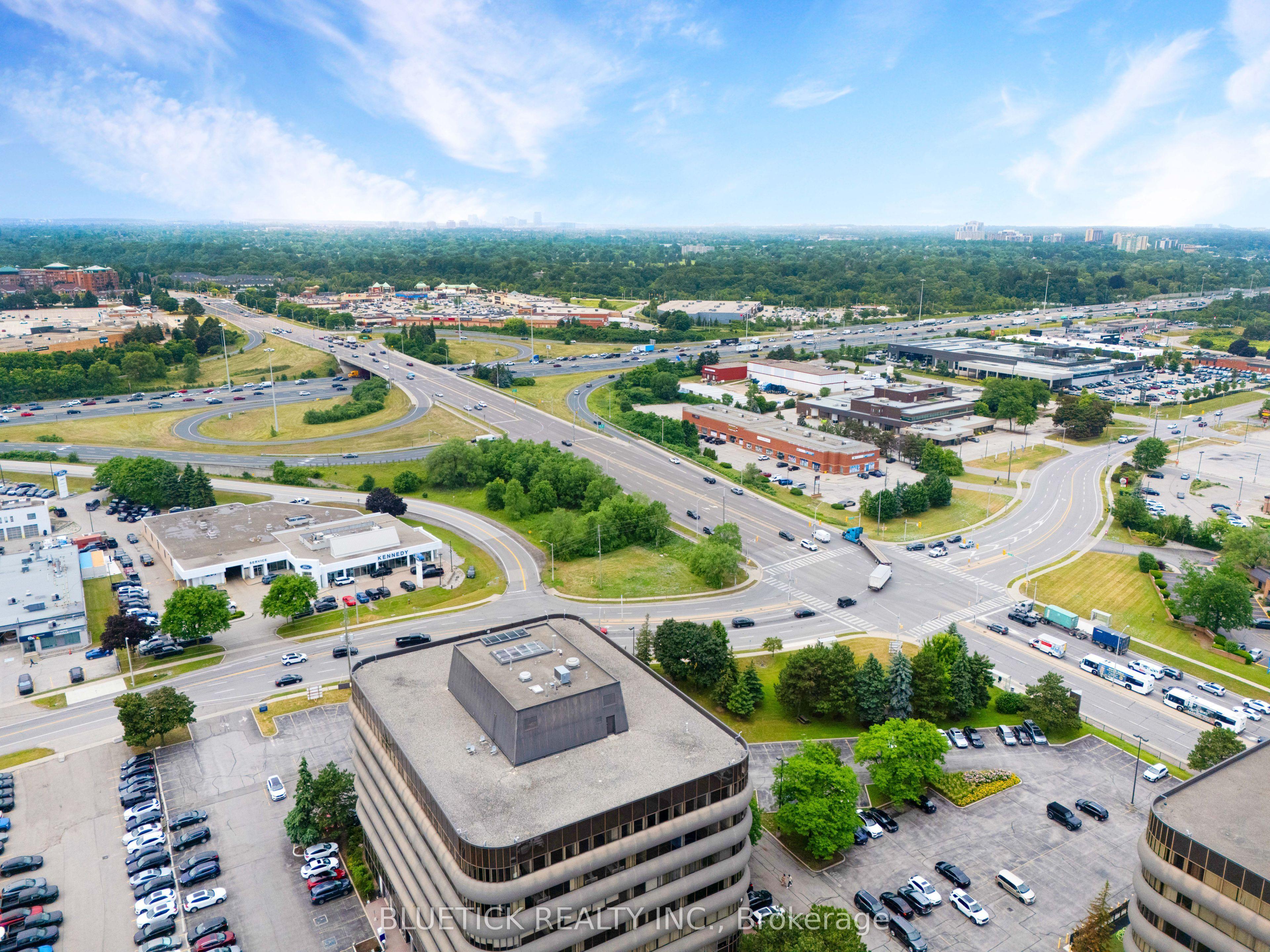 710 Dorval Drive 600-33, Oakville, ON L6K 3V7