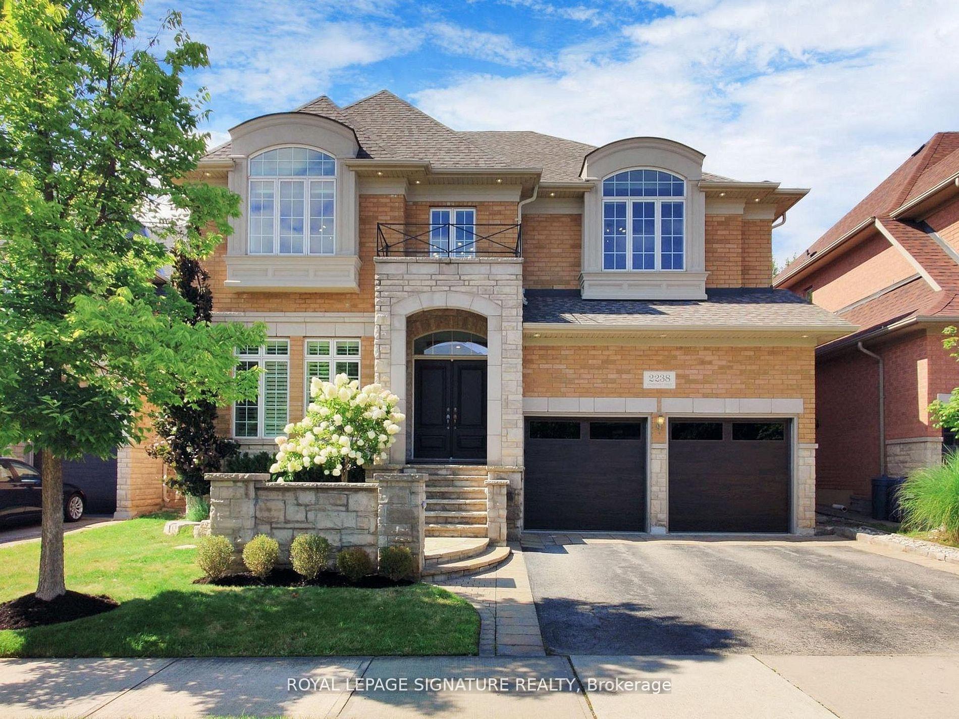 2238 Lyndhurst Drive, Oakville, ON L6H 7V4