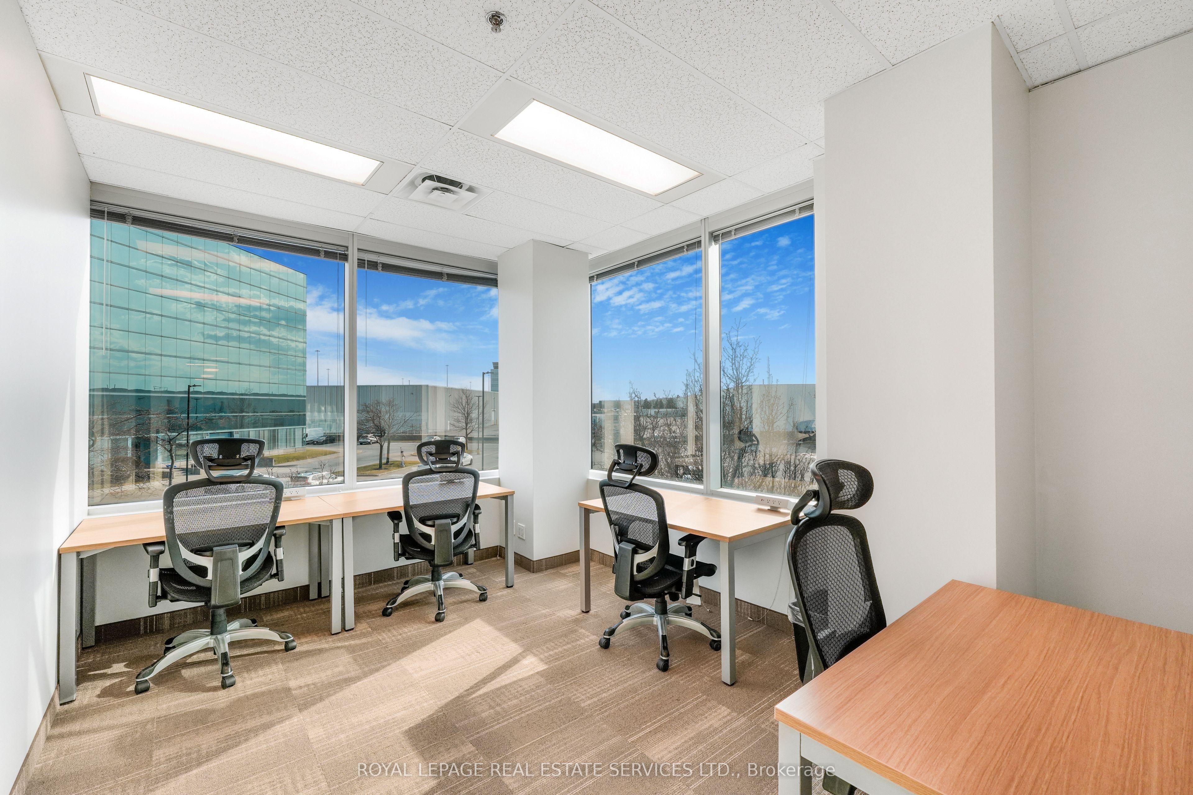 2020 Winston Park Drive 200, Oakville, ON L6H 6X7