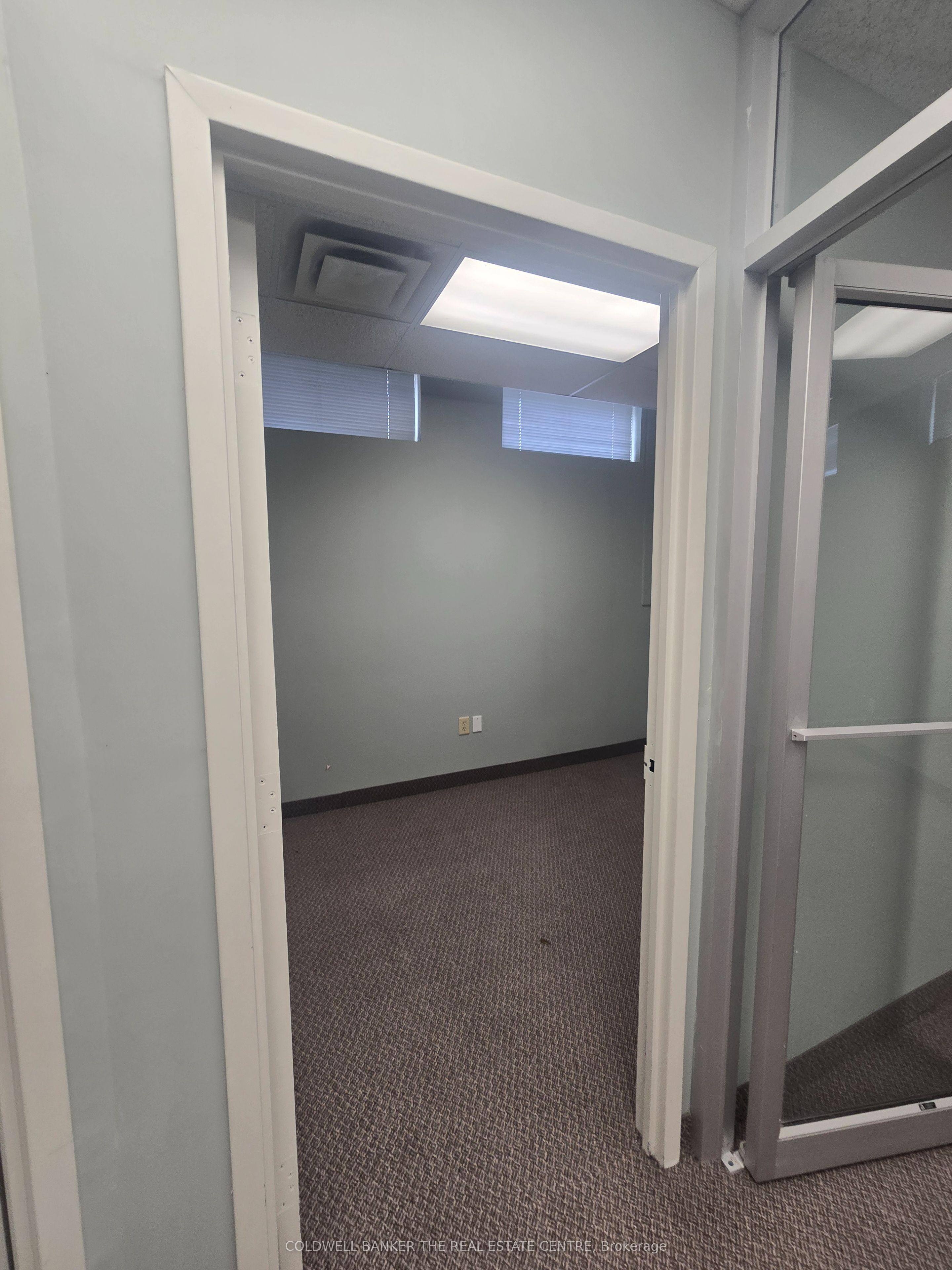 5045 Orbitor Drive 12/102, Mississauga, ON L4W 4Y4