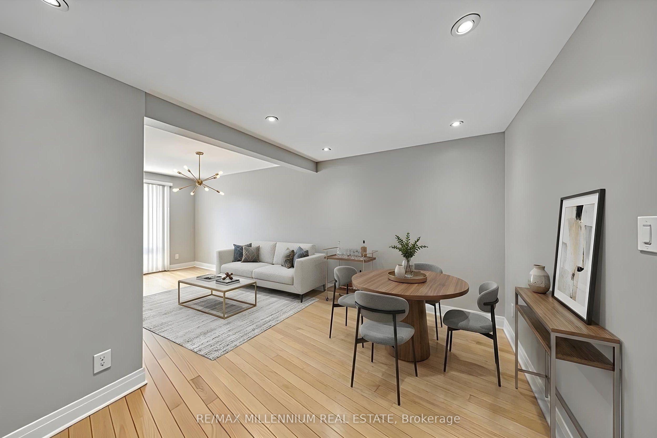 10 Grandravine Drive 5, Toronto, ON M3J 1B1