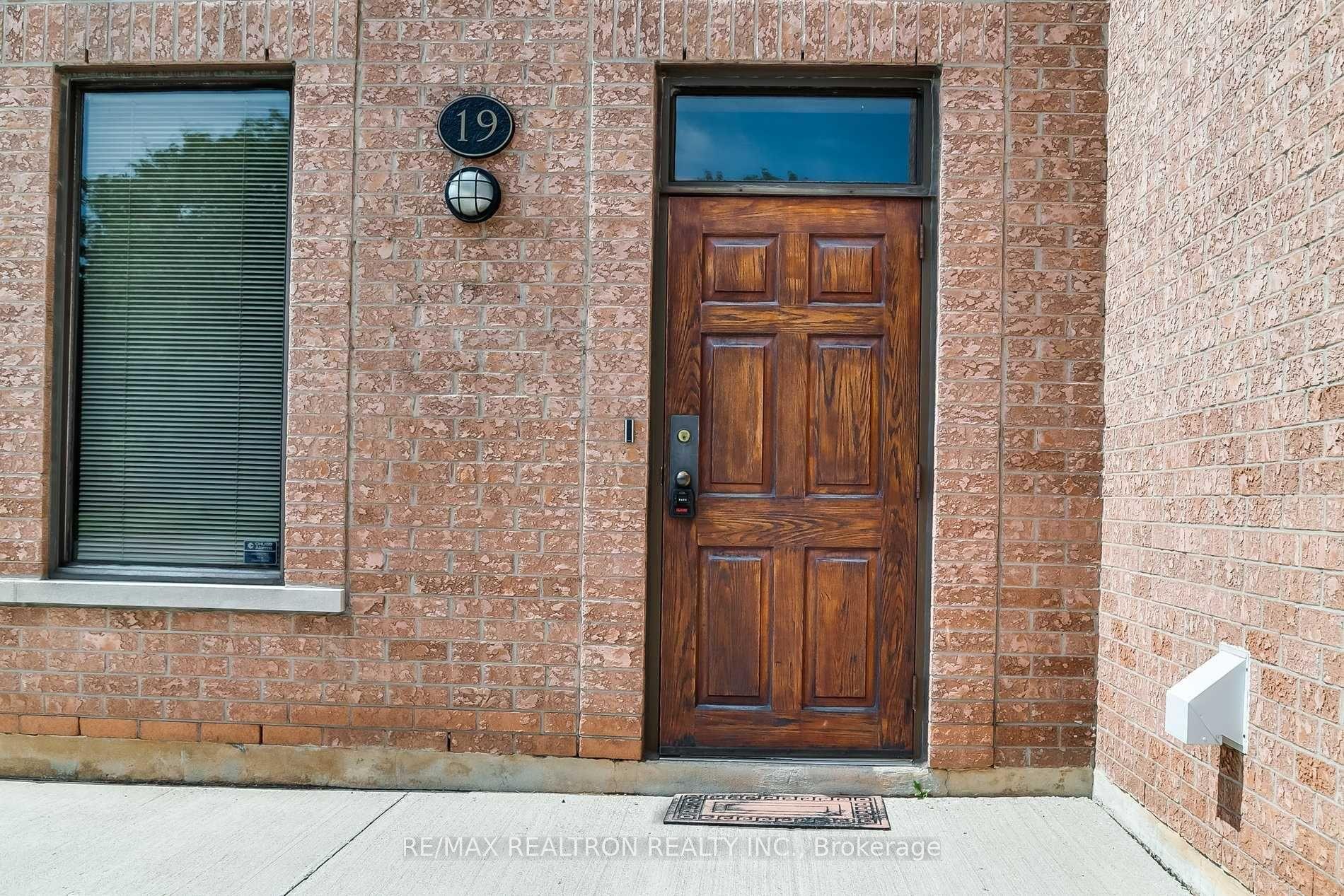 2861 Sherwood Heights Drive 19, Oakville, ON L6J 7K1
