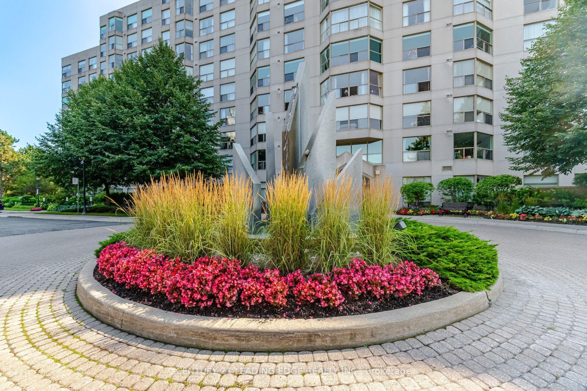 1700 The Collegeway Way 202, Mississauga, ON L5L 4M2