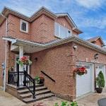 6136 Ford Road, Mississauga, ON L5V 1X1