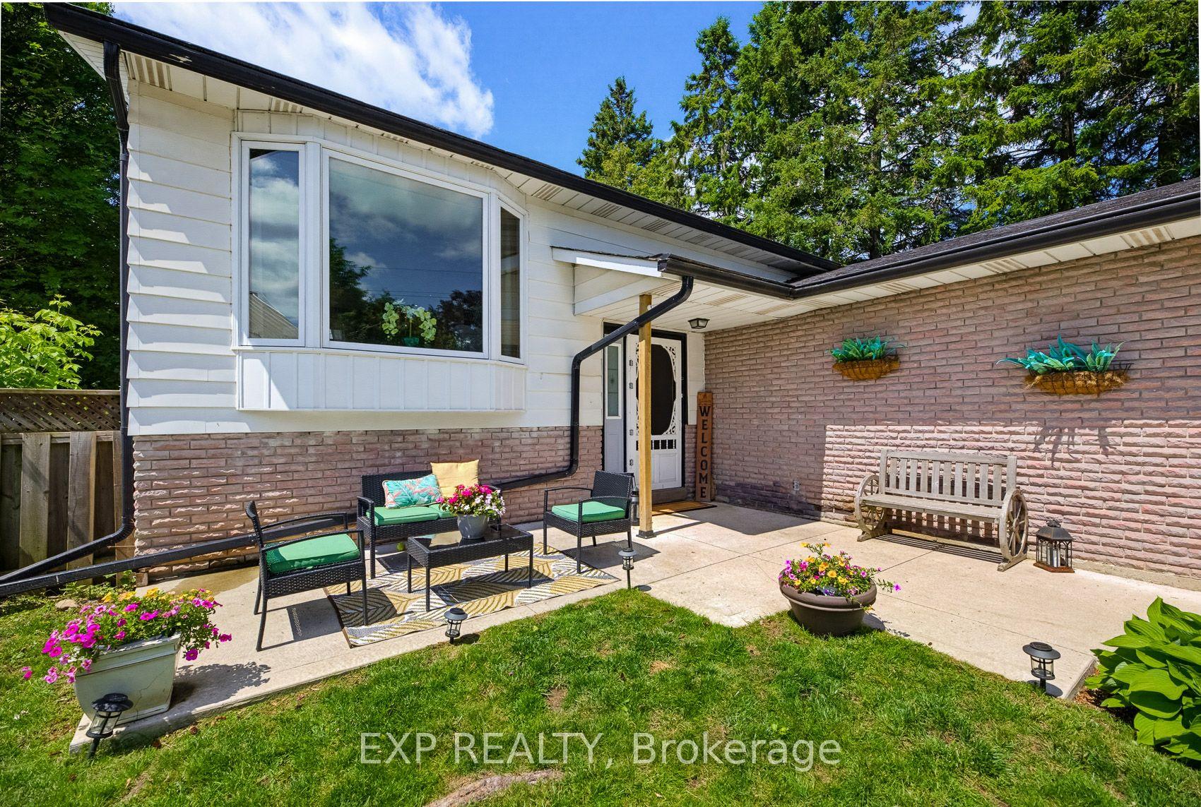 6 Palace Street, Caledon, ON L7K 0A2