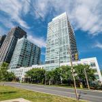 1900 Lake Shore Boulevard W 803, Toronto, ON M6S 1A4