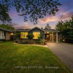 677 Lomond Crescent, Burlington, ON L7L 2N8