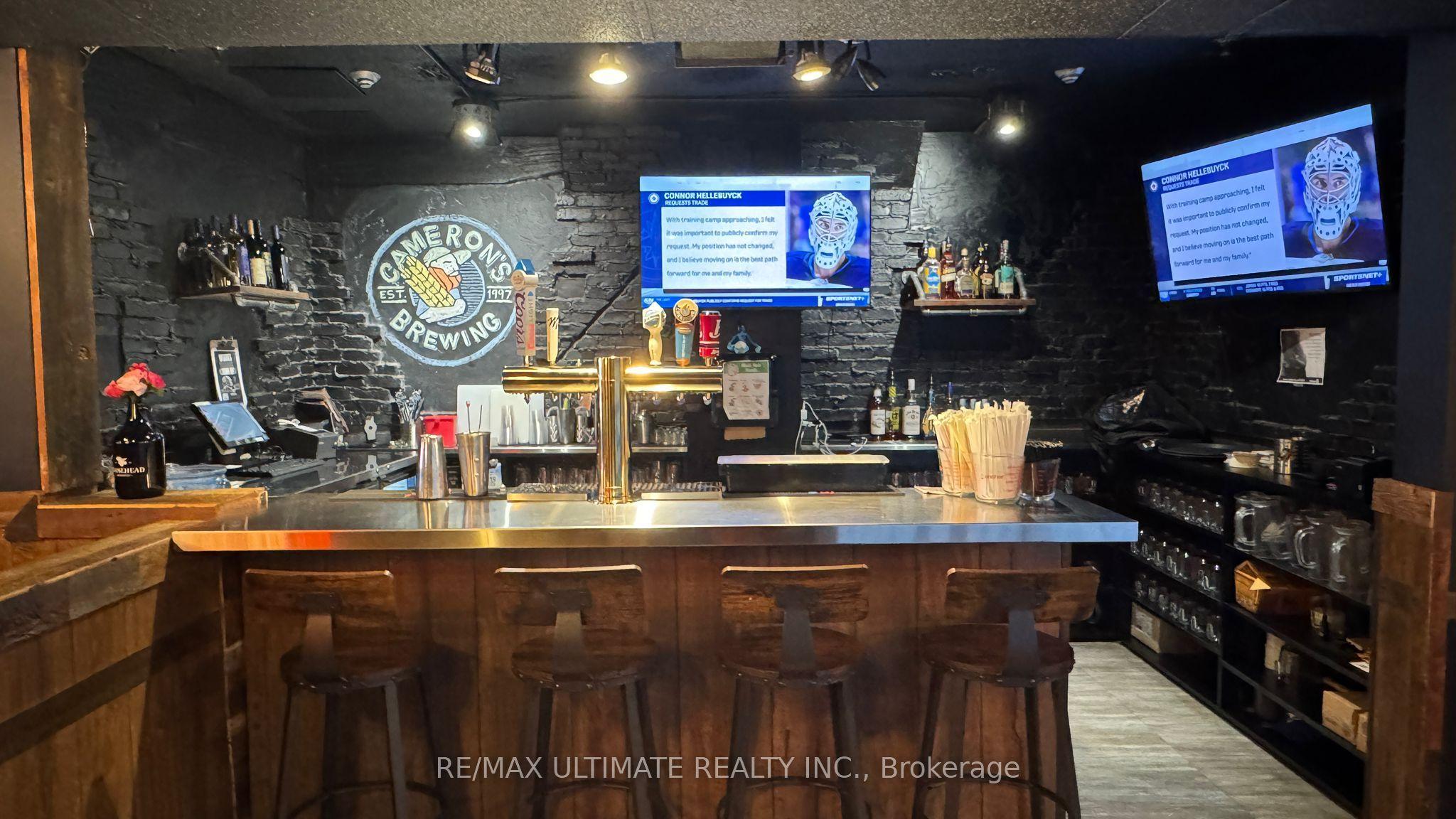 149 Lakeshore Road E, Oakville, ON L6J 1H3