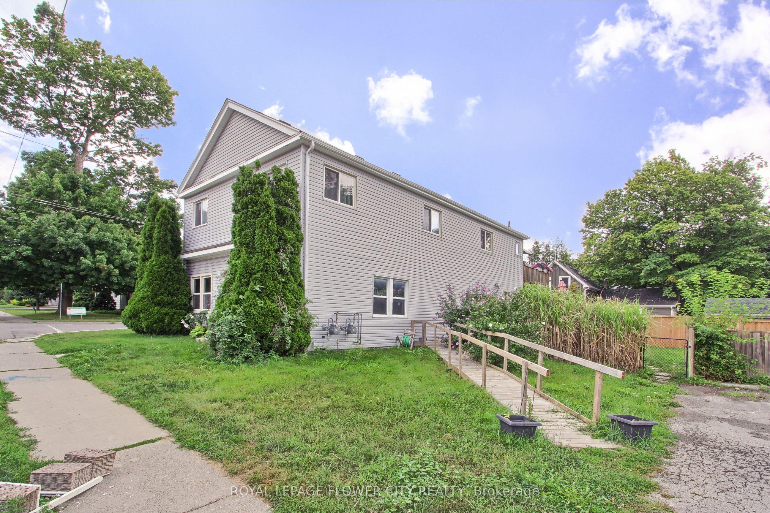 24 John Street Main Floor, Halton Hills, ON L7G 2J7