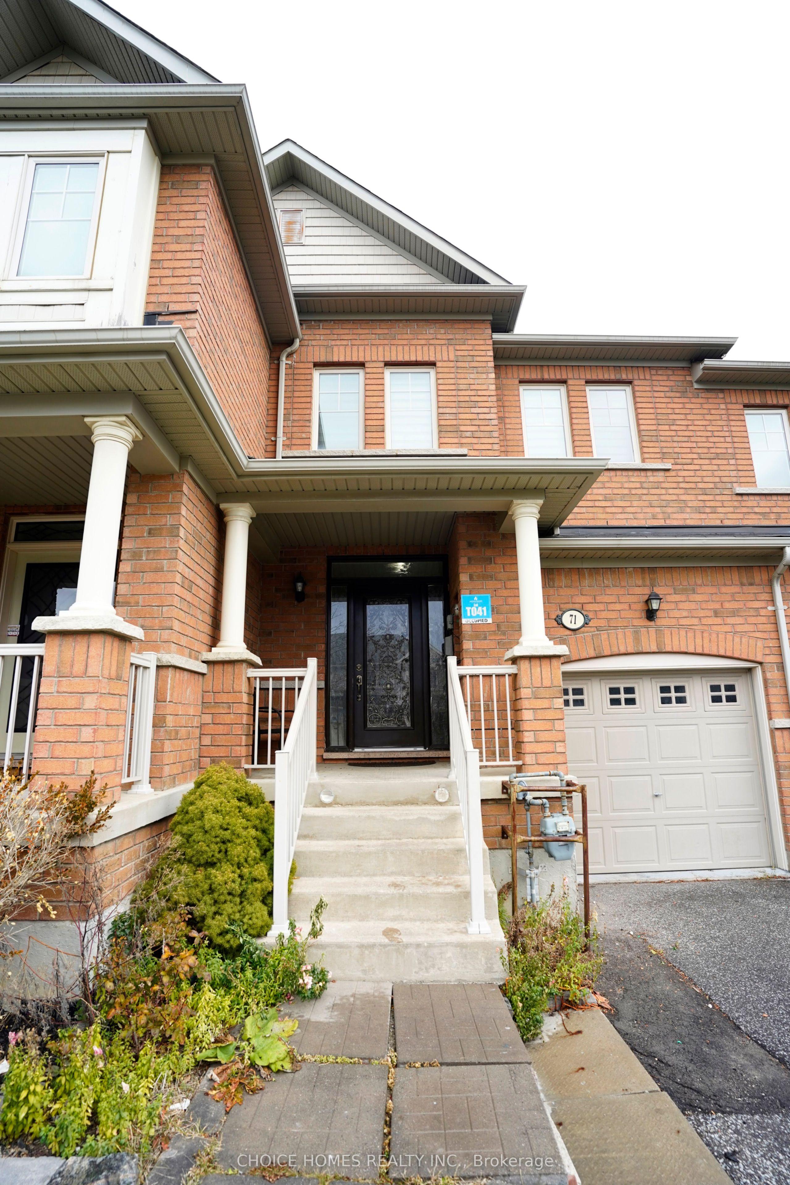 71 Pendulum Circle, Brampton, ON L6R 3N7
