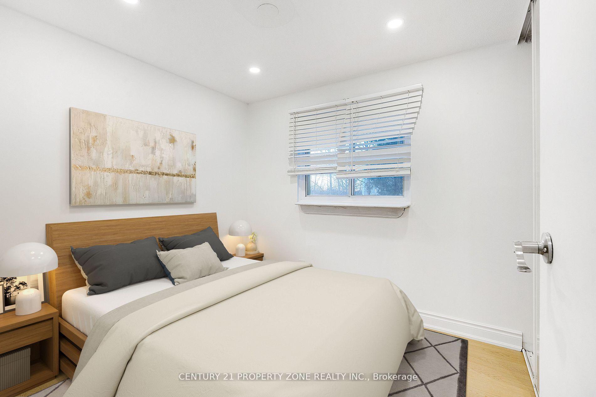 96 Centre Street N, Brampton, ON L6V 2Z3