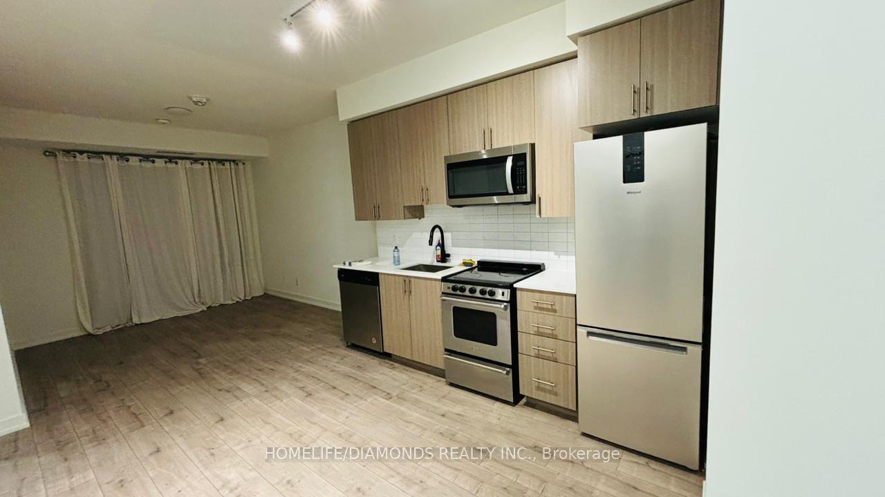 10 WILBY Crescent 615, Toronto, ON M9N 0B6