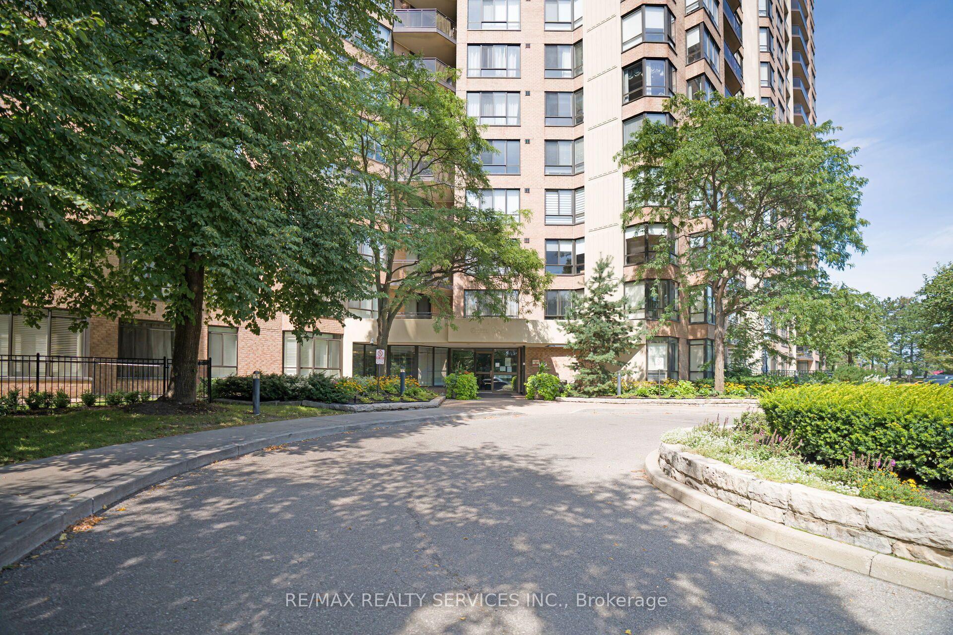 20 Cherrytree Drive 1606, Brampton, ON L6Y 3V1