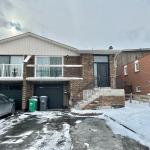 32 Histon Crescent Lower, Brampton, ON L6V 3R1