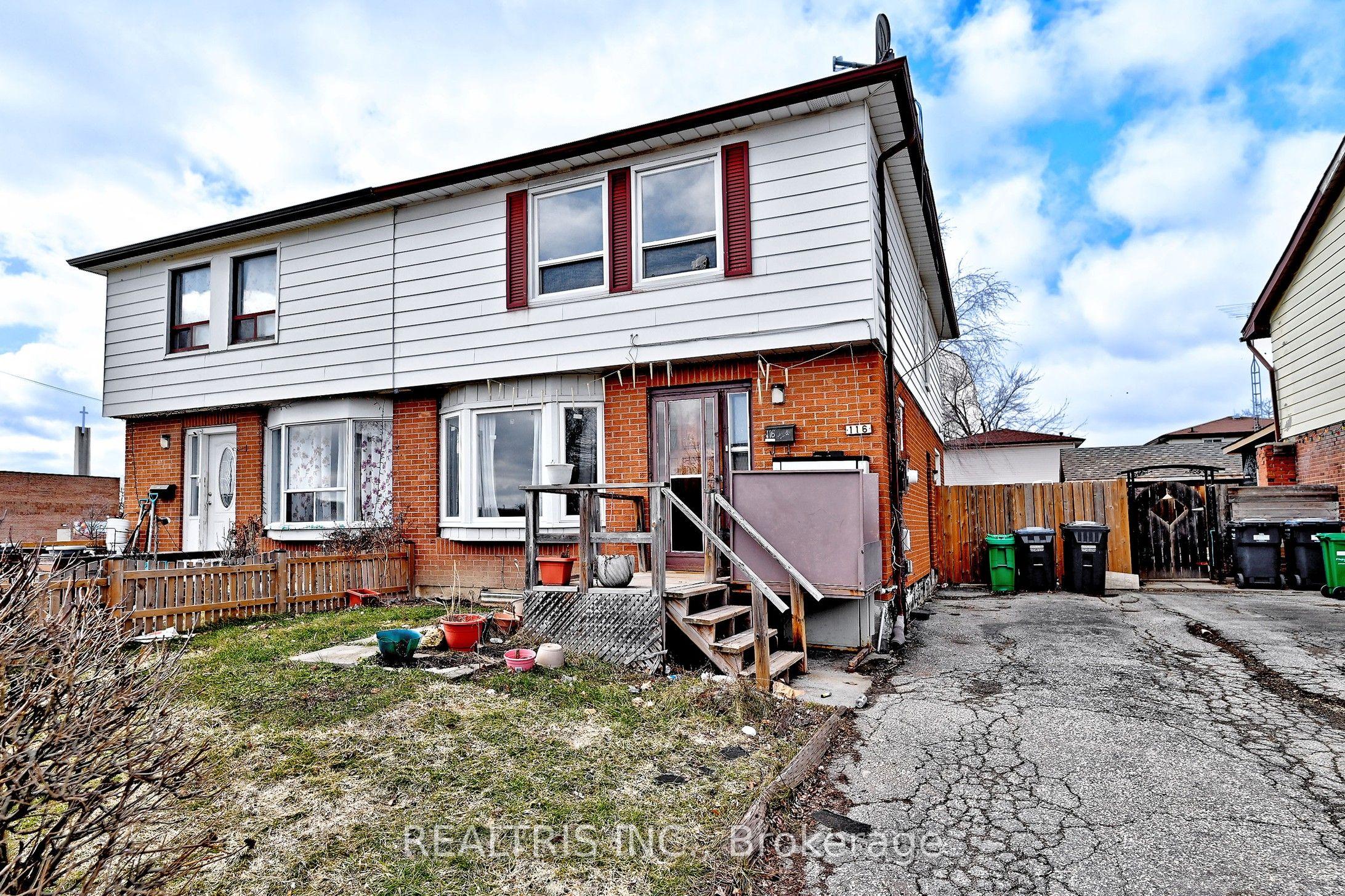 116 Sutherland Avenue, Brampton, ON L6V 2H7