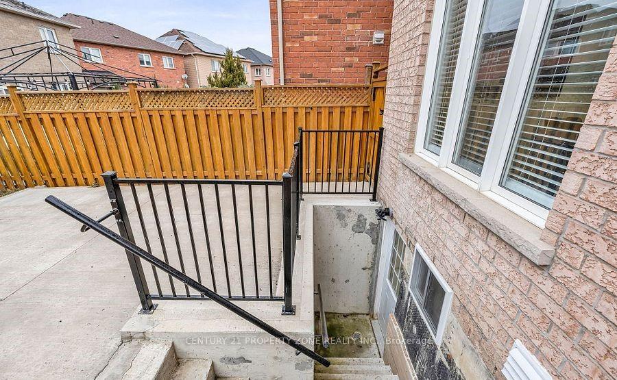 8 Griffith Court Basement, Brampton, ON L7A 3T6