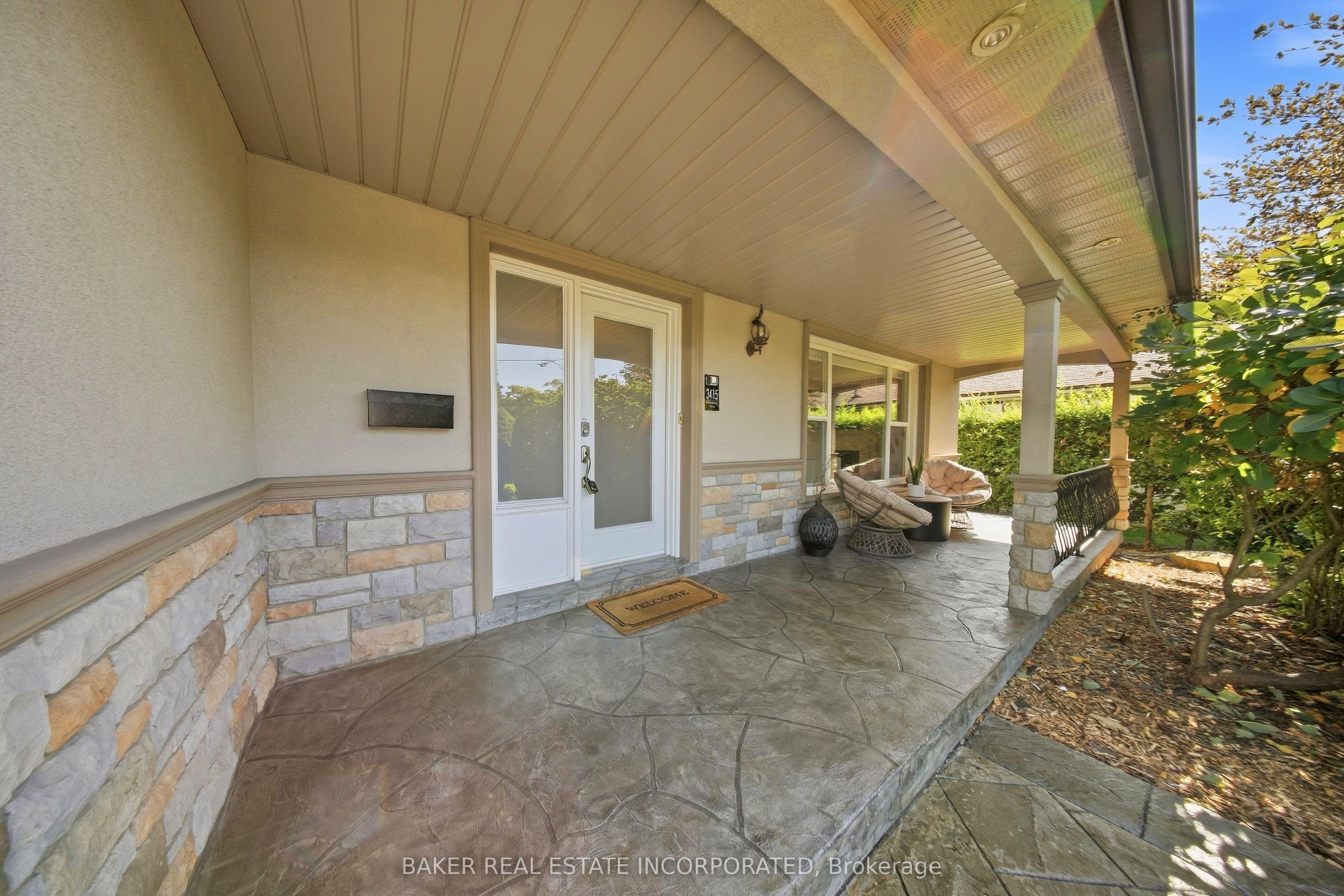 3415 Schomberg Avenue, Mississauga, ON L4Y 2P5