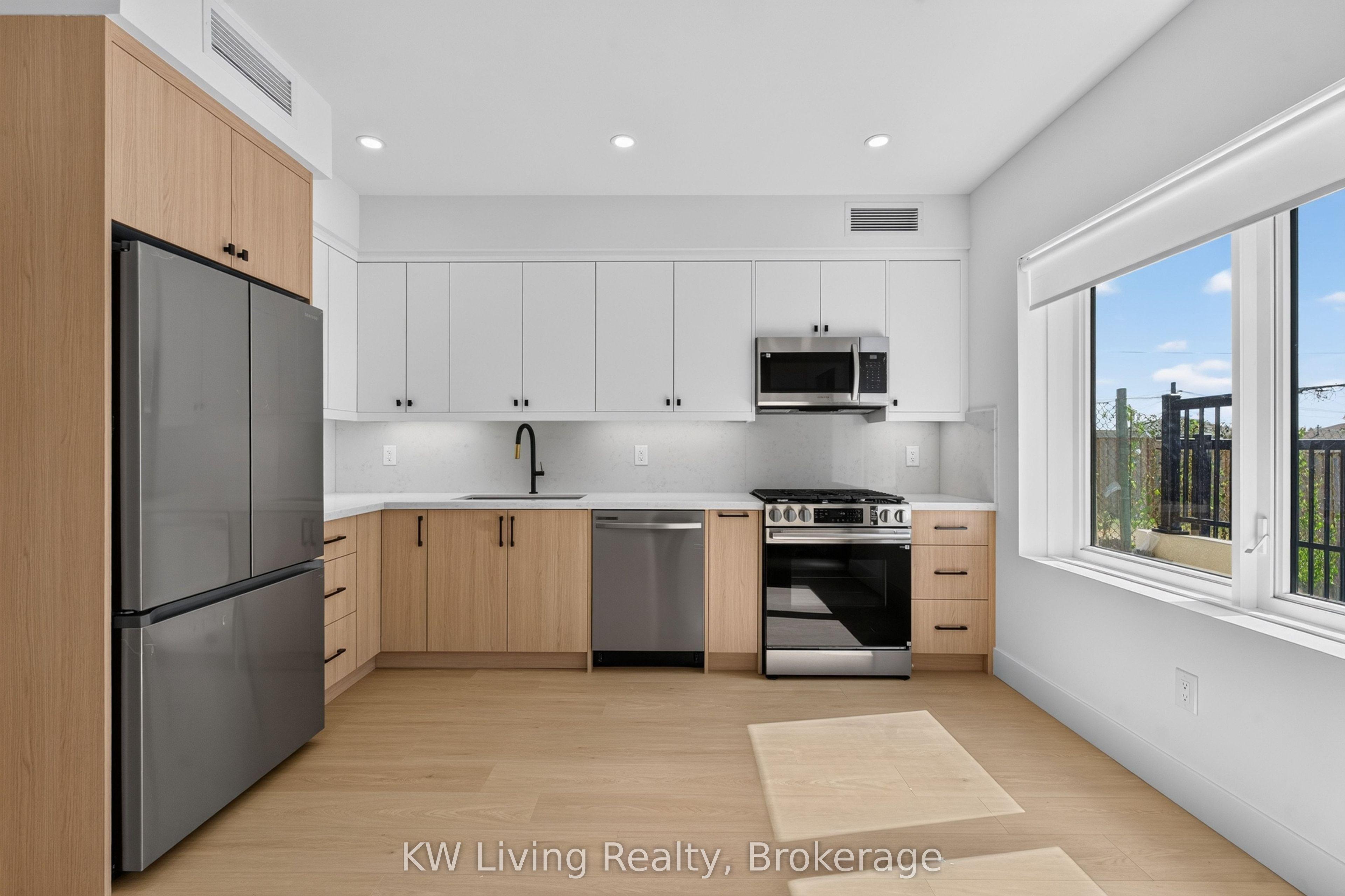 96 Belgravia Avenue, Toronto, ON M6E 2M5