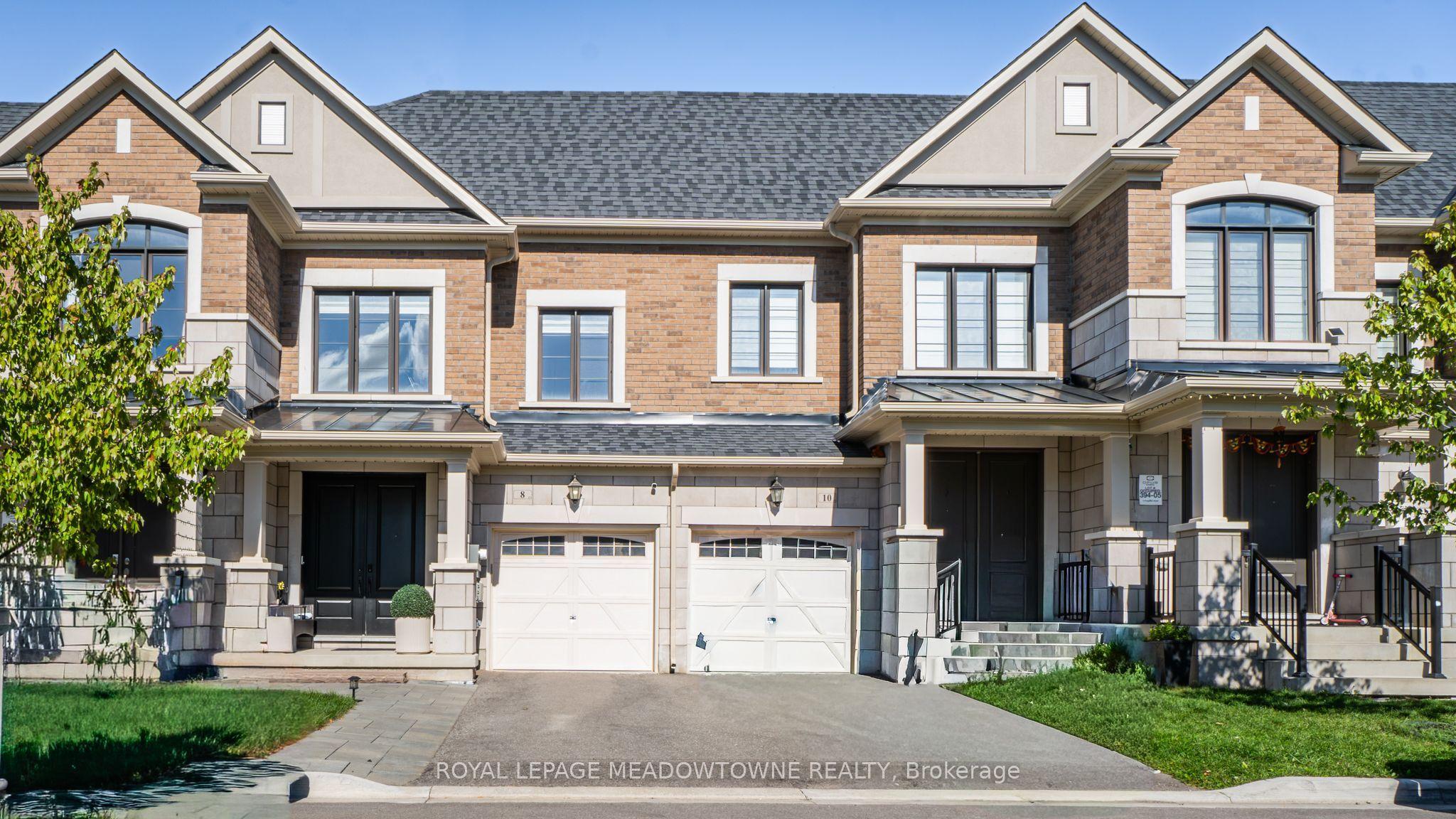 8 Angelfish Road, Brampton, ON L7A 5C5