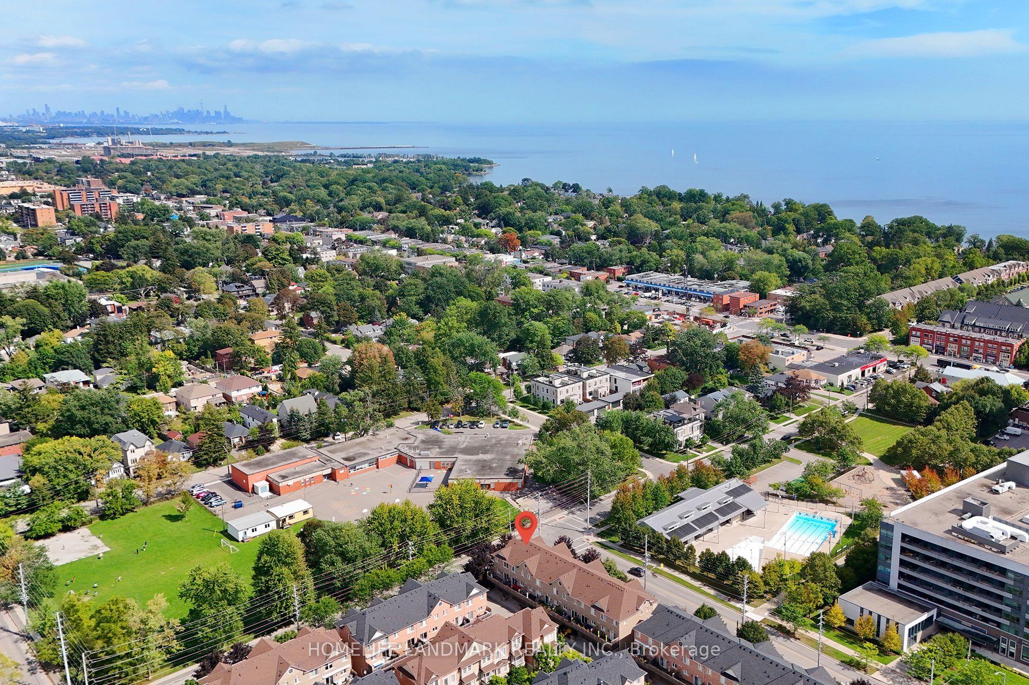 130 Park Street E, Mississauga, ON L5G 4W1
