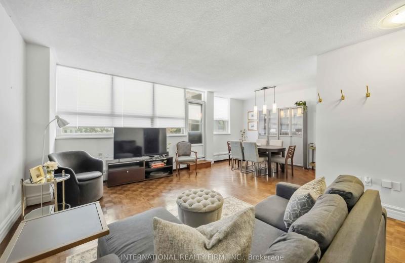 151 La Rose Avenue E 101, Toronto, ON M9P 1B3