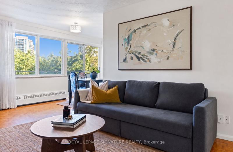 30 Allanhurst Drive 410, Toronto, ON M9A 4J8