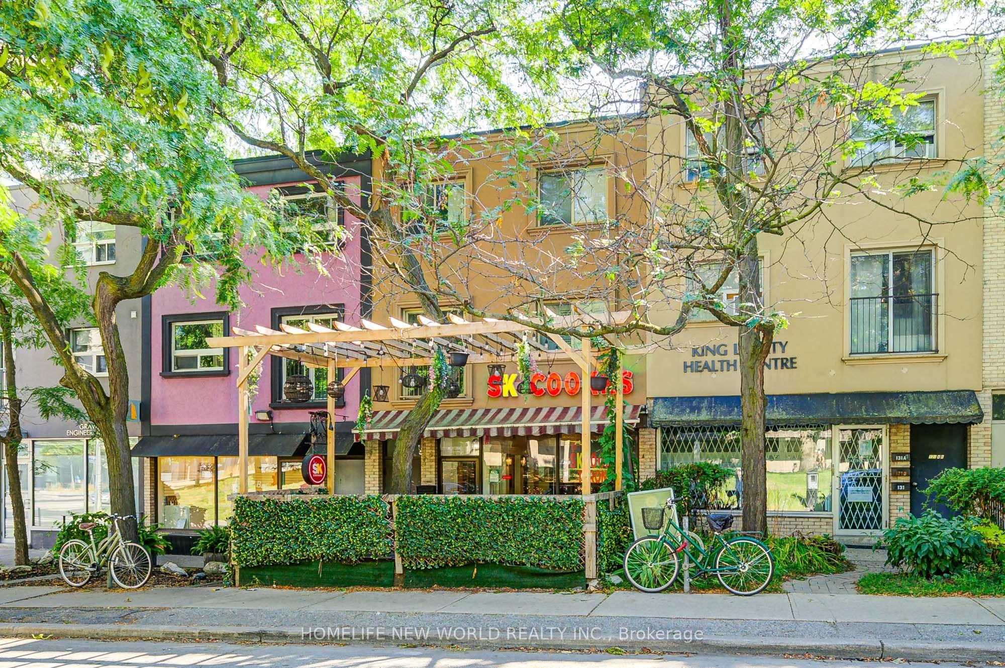 133 Jefferson Avenue B, Toronto, ON M6K 3E4