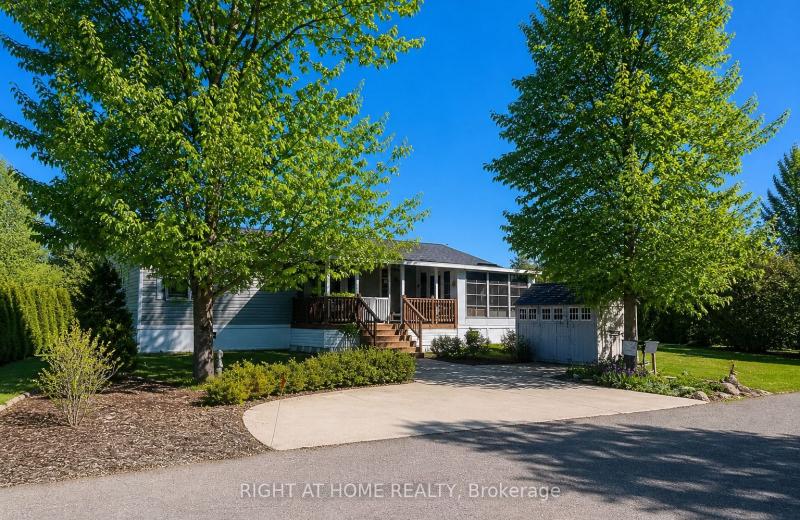 4449 Milburough Line 5 Beech Street, Burlington, ON L7P 0C5