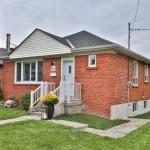 17 Loney Avenue, Toronto, ON M3L 1G4