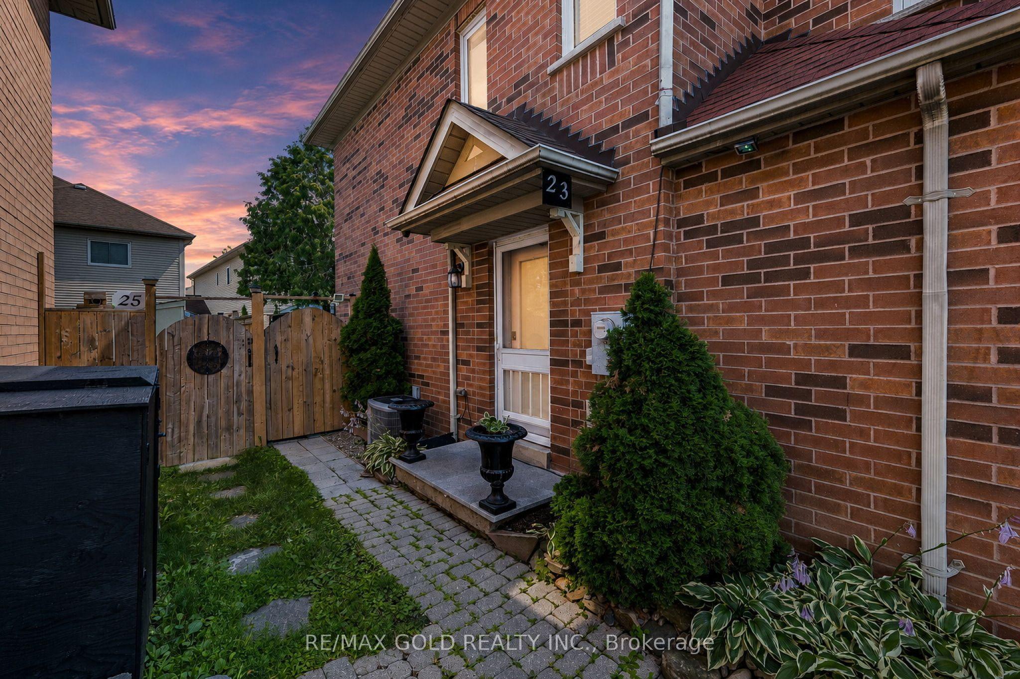 23 Rain Lily Lane, Brampton, ON L6R 1S4