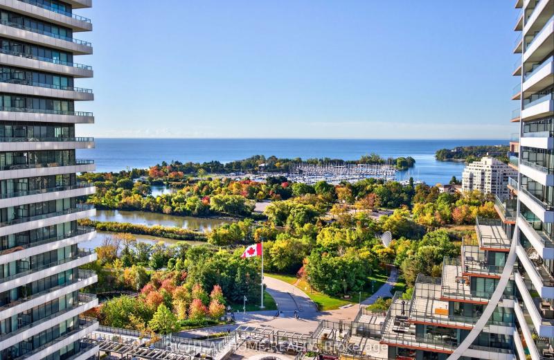 33 Shore Breeze Drive 1801, Toronto, ON M8V 0G1
