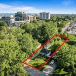 1088 Cherriebell Road, Mississauga, ON L5E 2R3